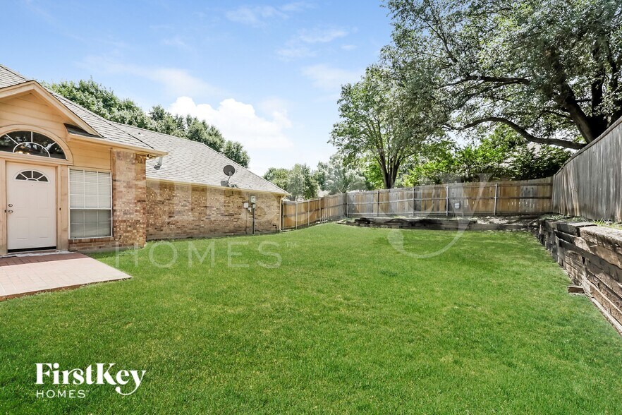 Building Photo - 846 Robin Meadow Ct