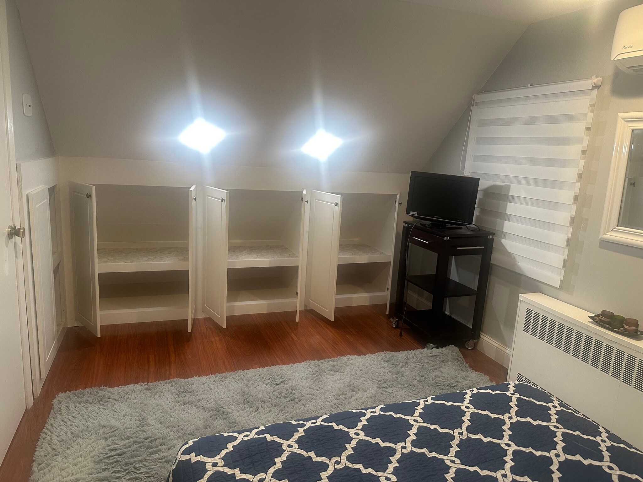 Building Photo - 8 Bunting Ln