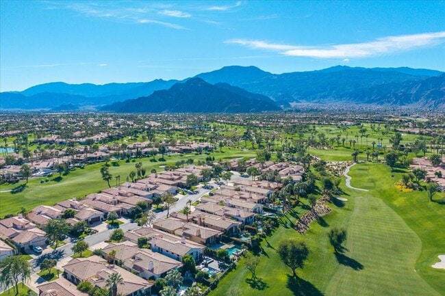 Building Photo - 48385 Vista Calico