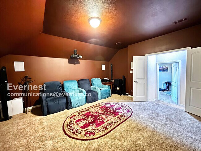 Building Photo - 604 Knightsbridge Ln
