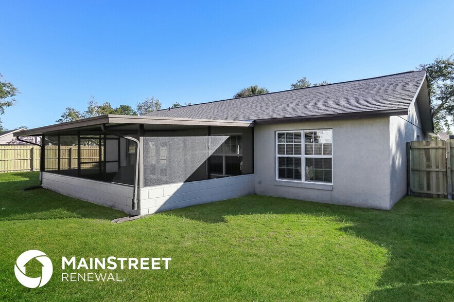 Building Photo - 9888 Balmoral Cir