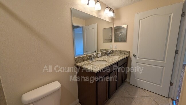 Building Photo - 4272 Fennwood Ct