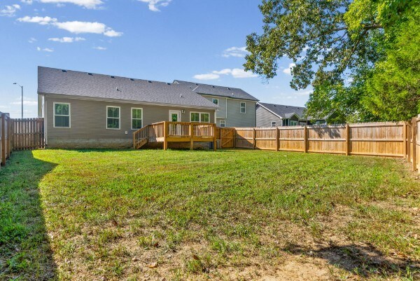 Building Photo - 458 Mattingly Dr