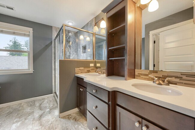 Building Photo - Custom-Built 4BR/2.5BA Two-Story Near Woodstock — Quartz Island Kitchen, Gas Fireplace & Fenced Y...