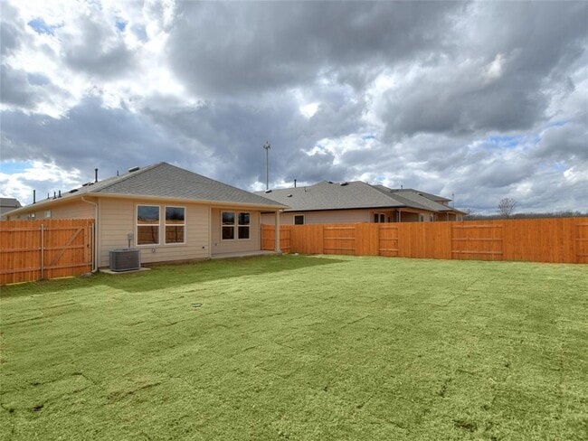 Building Photo - 708 Roaring Fork Ln