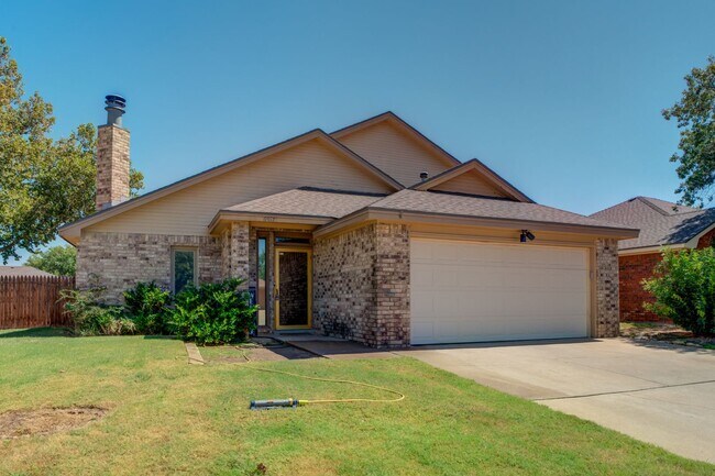 Building Photo - Frenship 2 Story Home