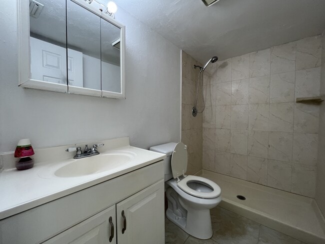 Building Photo - 2275 Linton Ridge Cir
