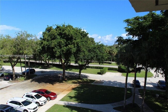 Building Photo - 3511 Village Blvd