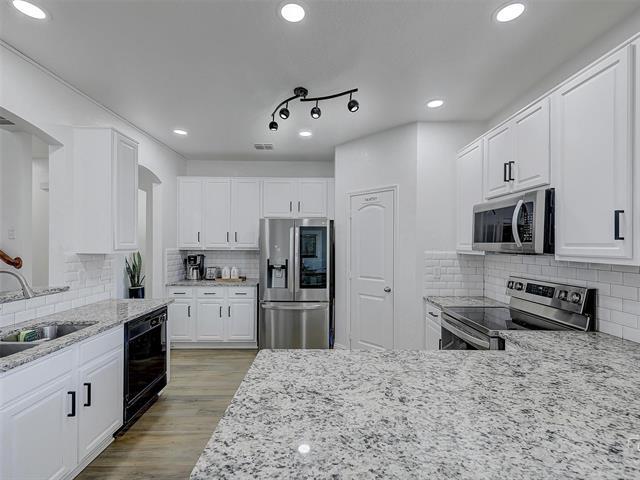 Building Photo - 6324 Maritime St