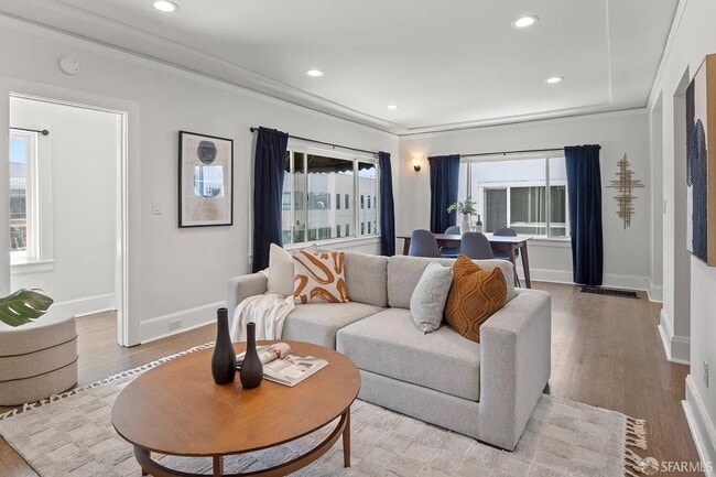 Building Photo - "Charming 1-Bedroom Oasis in Oakland with ...