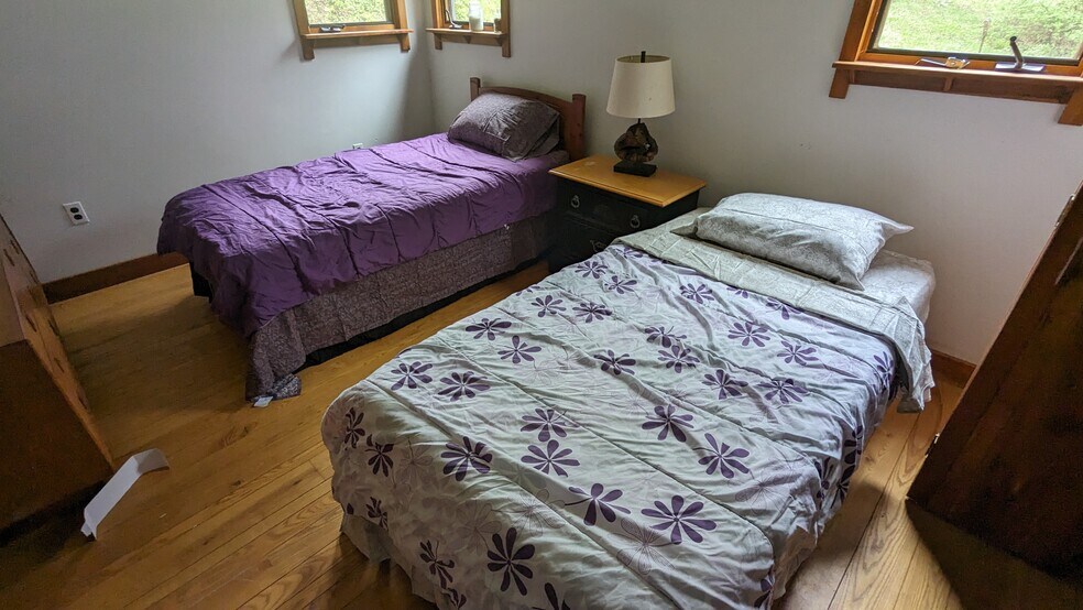 Building Photo - 7138 Kellogg Hill Rd