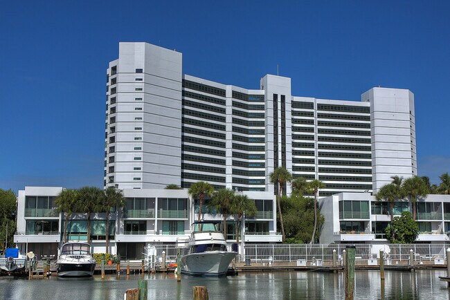 Building Photo - 888 Blvd of the Arts