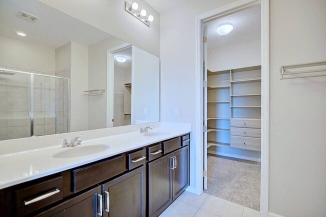 Building Photo - 244 Bella Verano Way