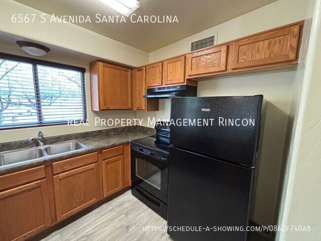 Building Photo - 6567 S Avenida Santa Carolina