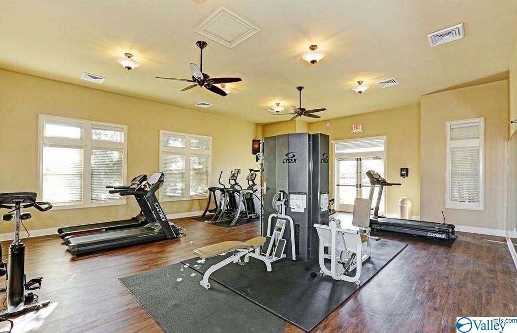 Building Photo - 324 Falling Water Ln SW