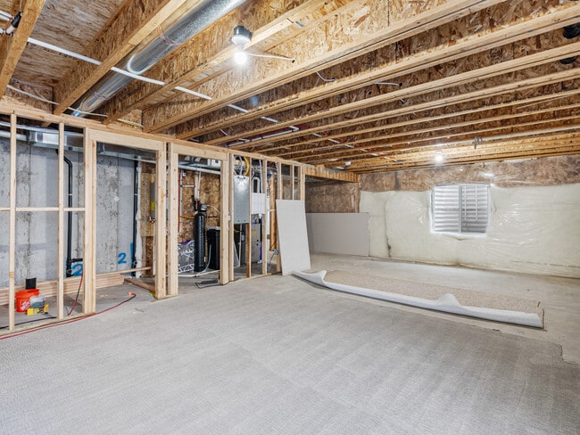 Building Photo - 4638 Tulip Ln