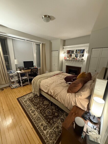 Building Photo - 22 Farrington Ave