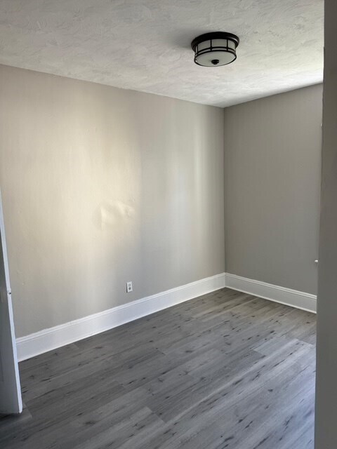 Building Photo - 229 Brook St