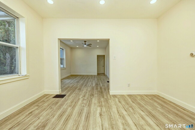 Building Photo - 330 Naugatuck Ave