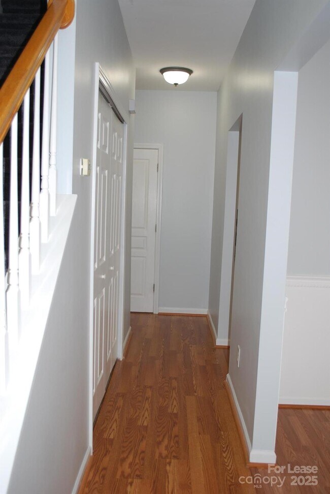 Building Photo - 9239 Ducati Ln