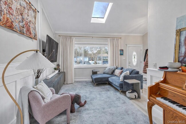 Building Photo - 28 Pagnotta Dr