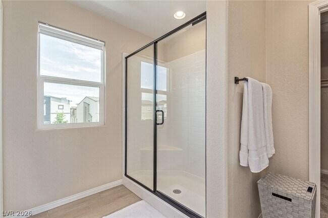 Building Photo - 10212 Starlit Cyn Ct