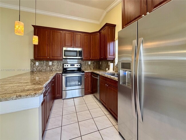 Building Photo - 15021 SW 141st Ln