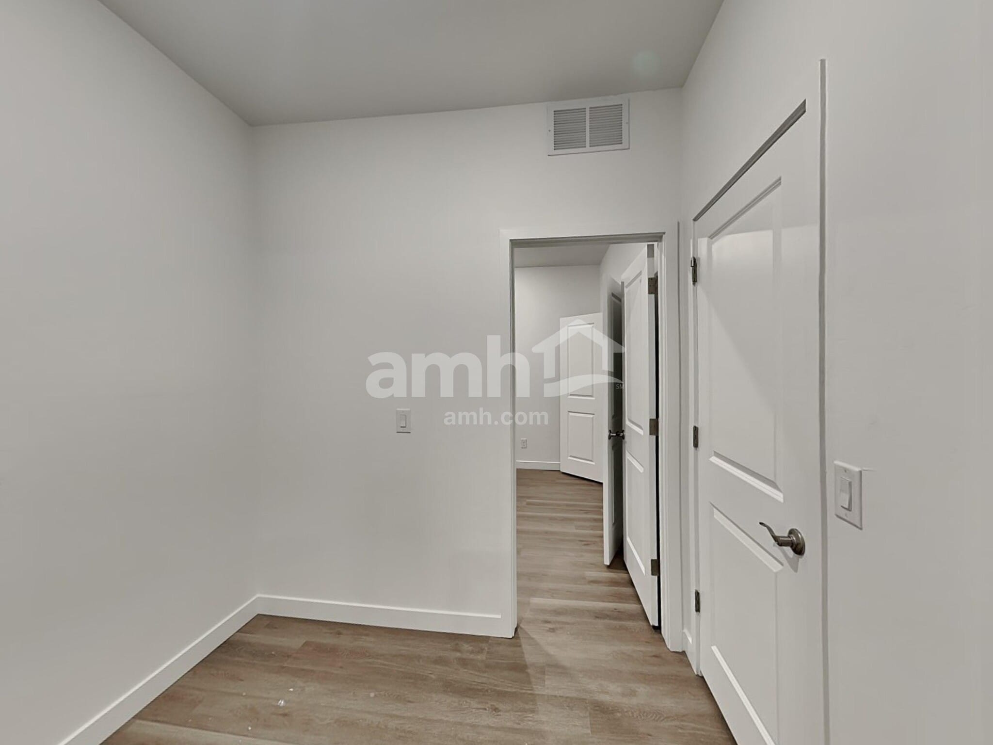 Building Photo - 13100 N Honest Endeavor Wy