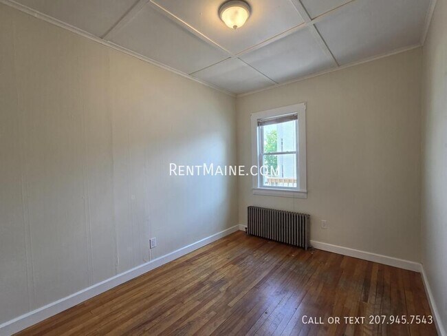 Building Photo - 84 Shawmut St