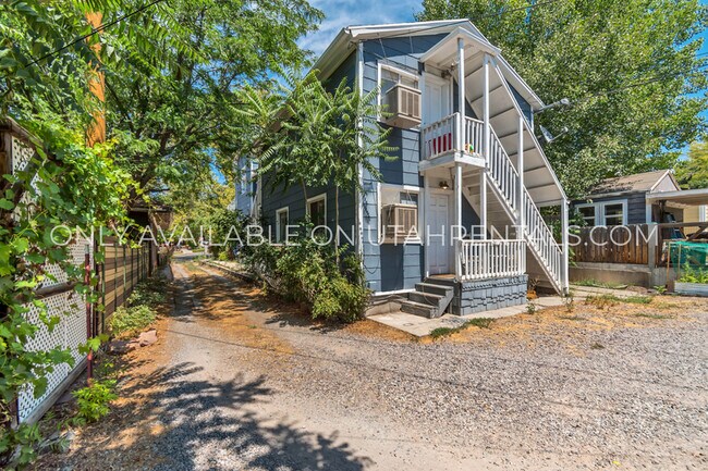 Building Photo - 1040 E 200 S