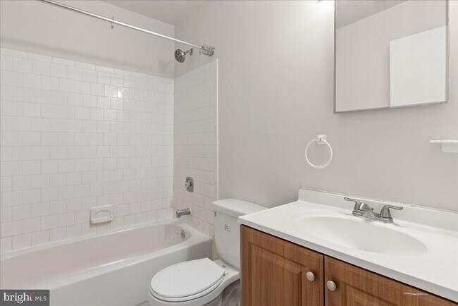 Building Photo - 1701 Mt Washington Ct