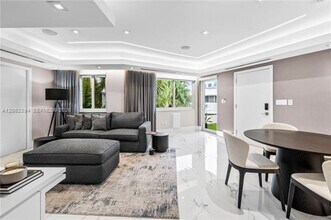 Building Photo - 10190 Collins Ave