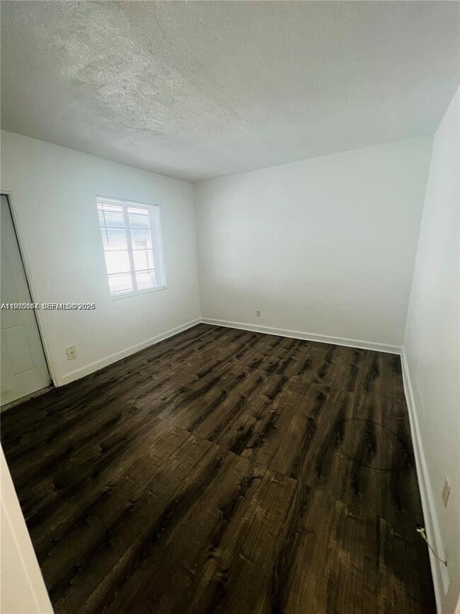 Building Photo - 840 81st St