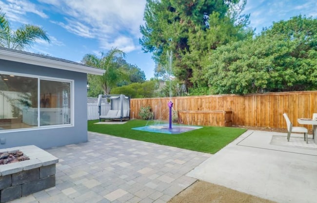 Building Photo - Beautiful upgraded home walking distance to SDSU