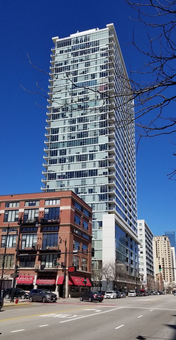 1720 S Michigan Ave 1720 S Michigan Ave Chicago IL 60616 Apartment