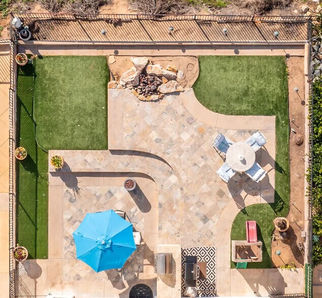 Building Photo - 125 Chinquapin Ave