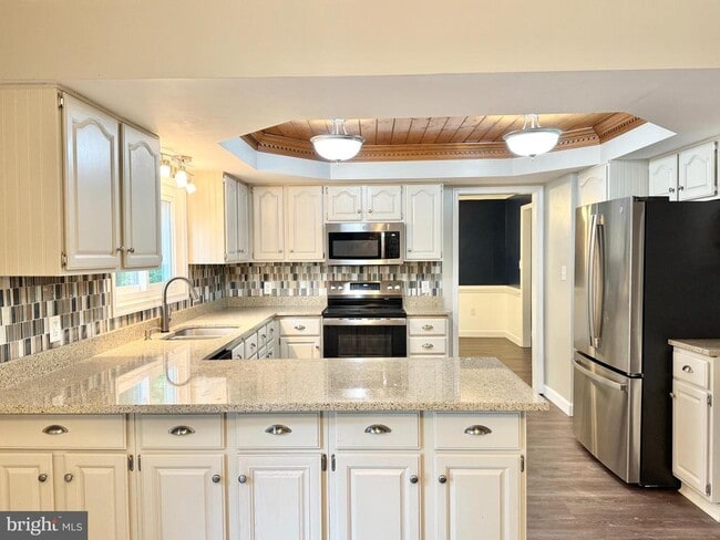Building Photo - 3302 Aquia Dr