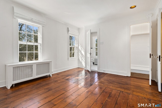 Building Photo - 145 Lyons Plain Rd