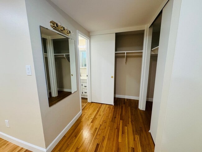 Building Photo - Beautifully Refreshed 3-Bedroom Home with Timeless Charm and Modern Comforts