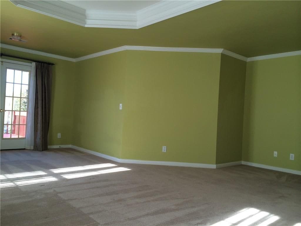 Building Photo - 2828 Oglethorpe Run Square