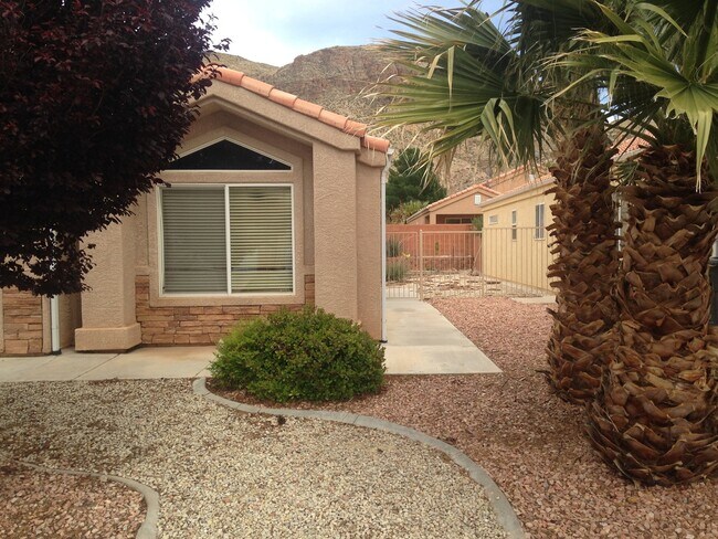 Building Photo - Home for rent in Rainbow Canyon