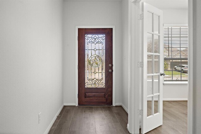 Building Photo - 917 Blue Oak Blvd