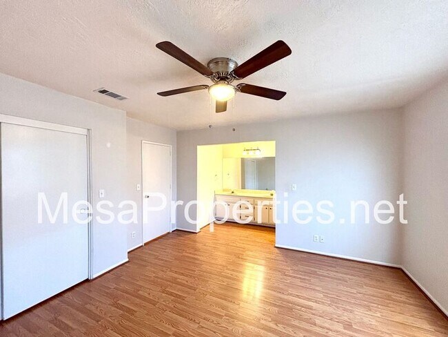 Building Photo - 16612 Osage Rd