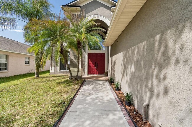 Building Photo - 18154 Sandy Pointe Dr