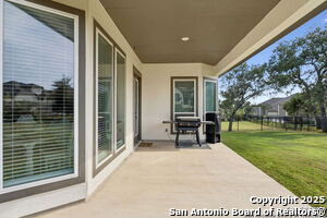 Building Photo - 462 Vamanos