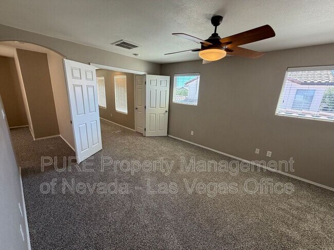 Building Photo - 4320 Laguna Garden Ave