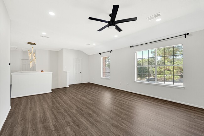 Building Photo - 16502 Barker Ranch Ct