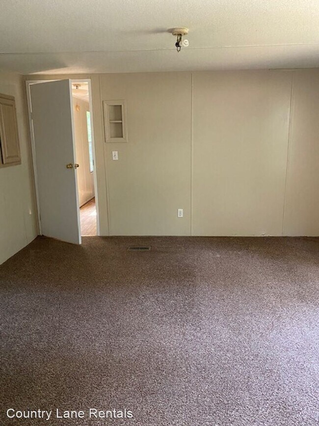 Building Photo - 3 br, 2 bath House - 2704 John Smith Rd.