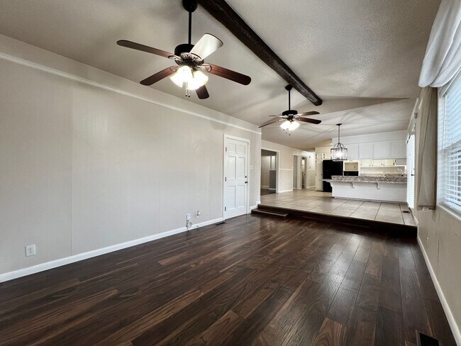 Building Photo - 895 Marion Anderson Rd