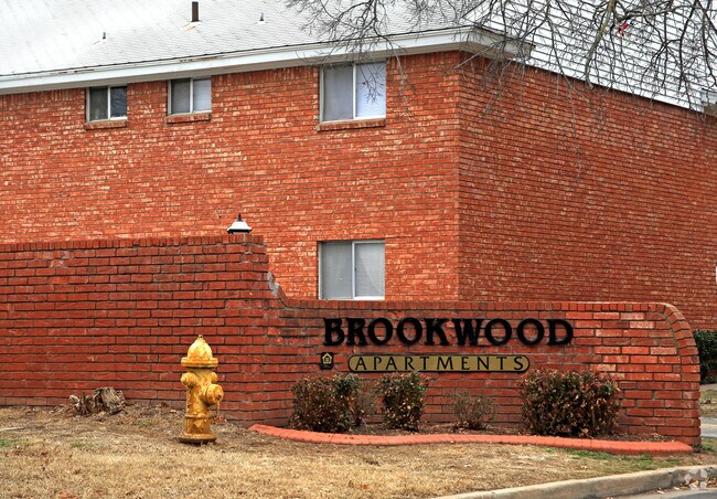 Building Photo - Brookwood Apartments